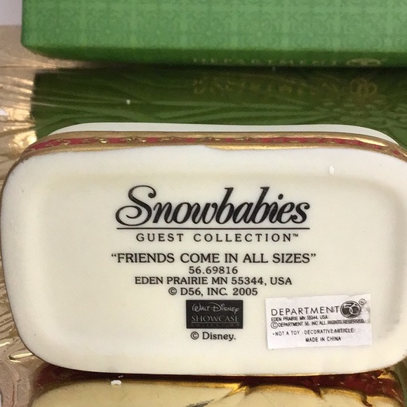 Department 56 Snowbabies guest collection. Walt Disney Showcase collection - Picture 6 of 13